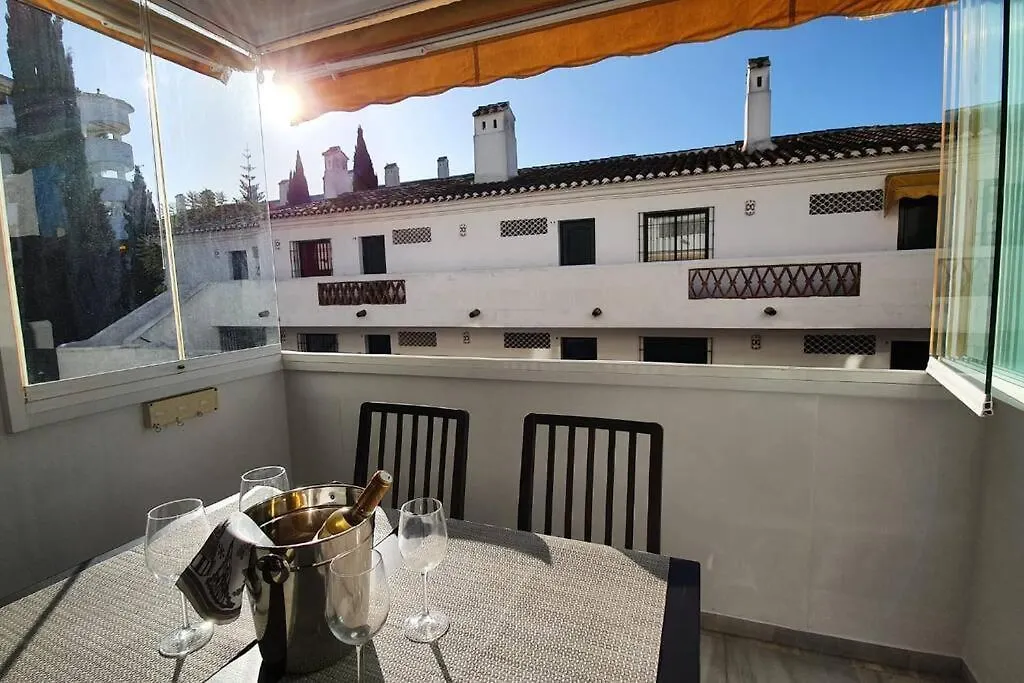 דירה בנאלמדנה Appartement Pueblo Del Parque, Parc La Paloma